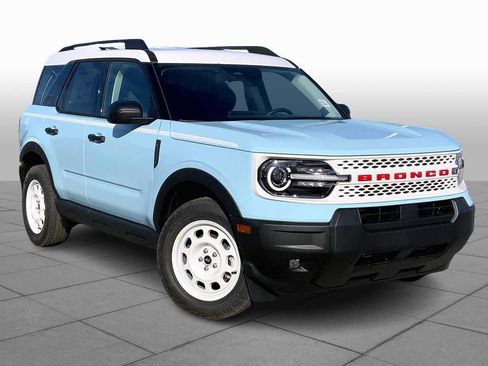 New 2025 Ford Bronco Sport Heritage AWD/4WD image 2