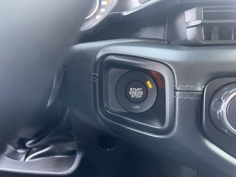 New 2026 Jeep Wrangler Unlimited Rubicon AWD/4WD image 37