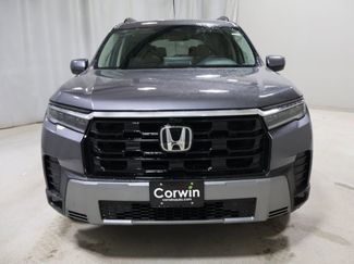 New 2026 Honda Pilot Touring video 2