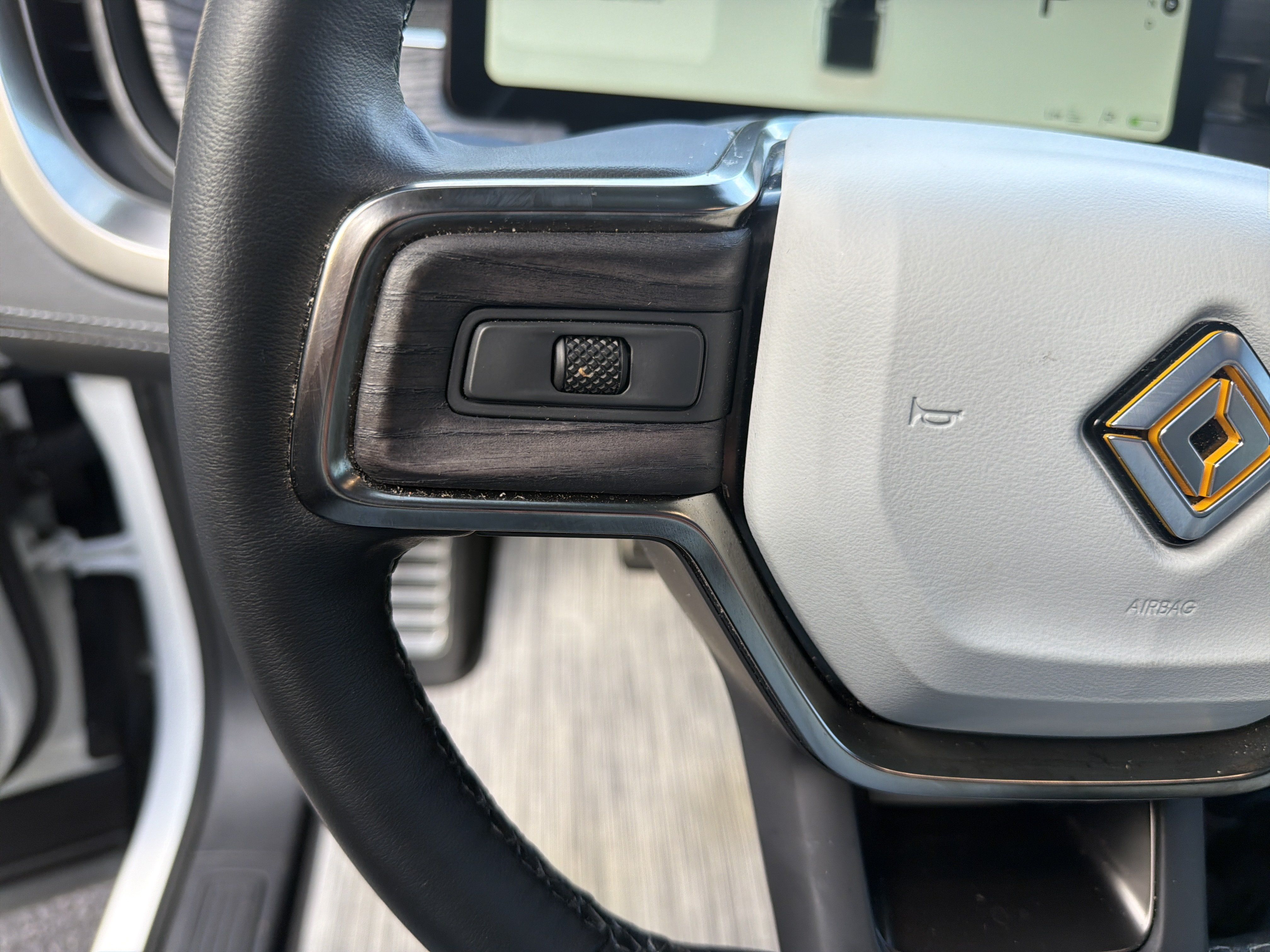 Used 2023 Rivian R1T Adventure Dual AWD/4WD image 19