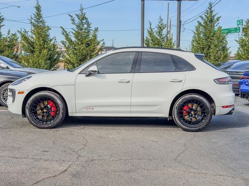 Used 2021 Porsche Macan GTS image 6