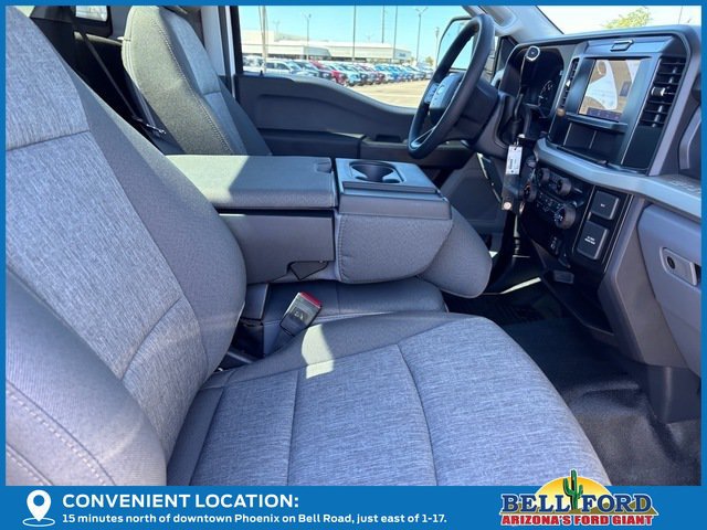 New 2027 Ford F250 XL w/ XL Chrome Package RWD image 9