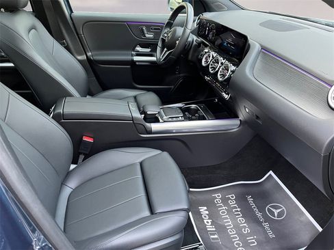 Certified 2023 Mercedes-Benz GLA 250 4MATIC image 15