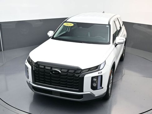 Used 2025 Hyundai Palisade SE image 21