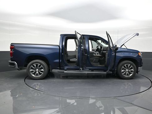 Used 2023 Chevrolet Silverado 1500 LT RWD image 29