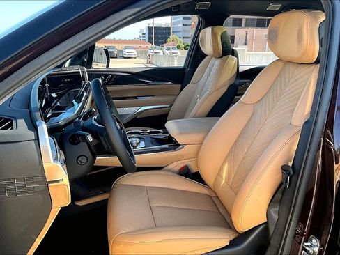 New 2026 Cadillac Escalade IQ Luxury 2 AWD/4WD image 9