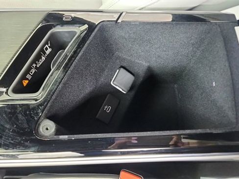 Used 2025 Cadillac Lyriq Sport image 52