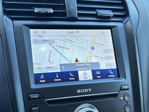 Used 2020 Ford Fusion Energi Titanium image 23