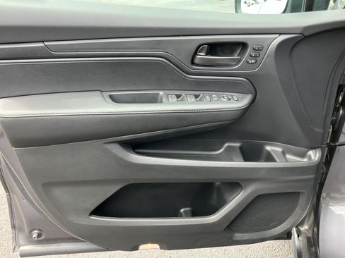 Used 2026 Honda Odyssey EX-L image 14