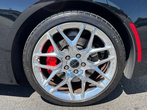 Used 2015 Chevrolet Corvette Stingray Coupe w/ 3LT Preferred Equipment Group RWD image 4