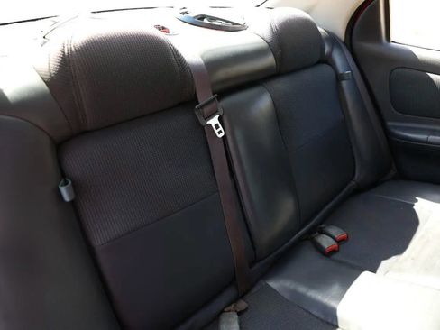 Used 2003 Dodge Neon image 14