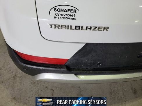Used 2021 Chevrolet TrailBlazer LT w/ Convenience Package image 8