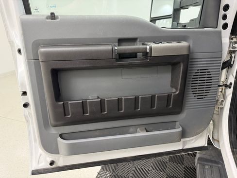 Used 2016 Ford F350 XLT w/ XLT Value Package AWD/4WD image 11