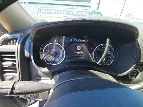 Used 2019 RAM 2500 Tradesman w/ Safety Group RWD image 7
