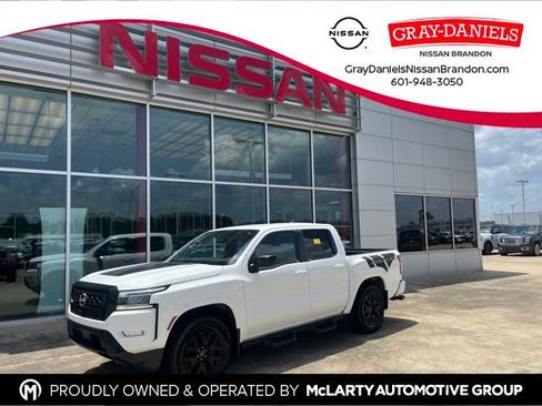 Used 2023 Nissan Frontier SV w/ Midnight Edition Package RWD image 1