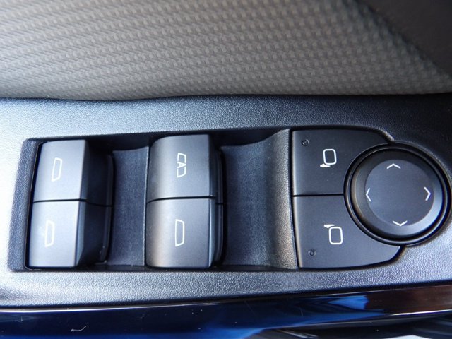Used 2026 Chevrolet Equinox LT w/ Convenience Package II FWD image 13
