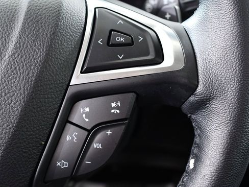 Used 2022 Ford Edge SEL w/ Convenience Package image 32