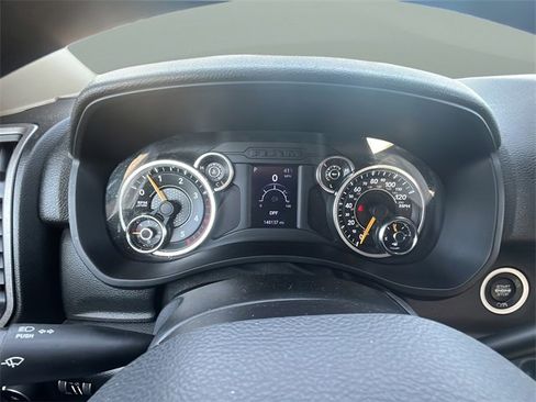 Used 2020 RAM 3500 Tradesman image 25