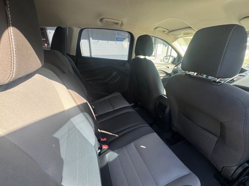 Used 2017 Ford Escape S FWD image 22
