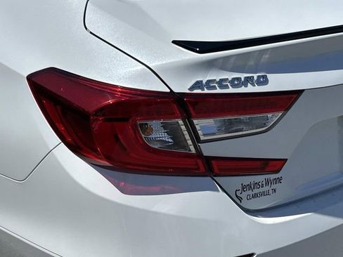 Used 2022 Honda Accord Sport image 7