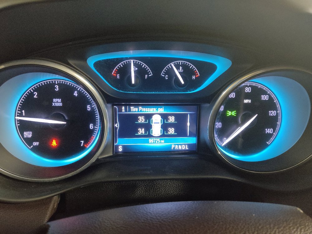 Used 2017 Buick Envision Essence FWD image 23