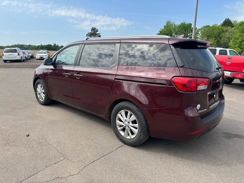 Used 2015 Kia Sedona LX FWD image 14