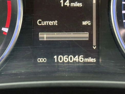 Used 2015 Toyota Highlander XLE image 21