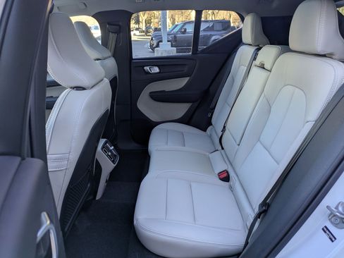 New 2026 Volvo XC40 B5 Plus w/ Climate Package image 16