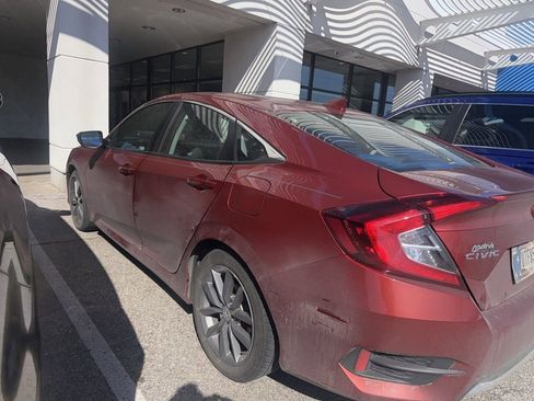 Used 2021 Honda Civic EX image 5