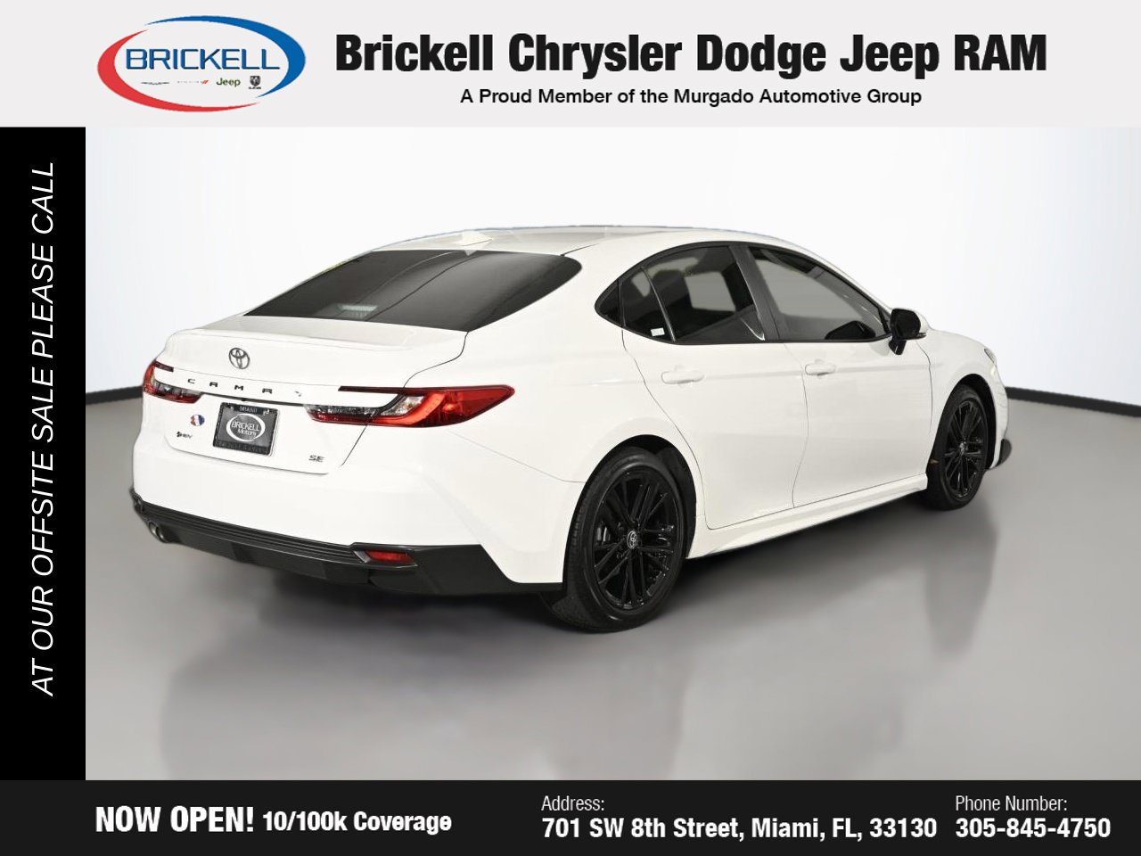 Used 2025 Toyota Camry SE w/ Multimedia Upgrade Package FWD image 5