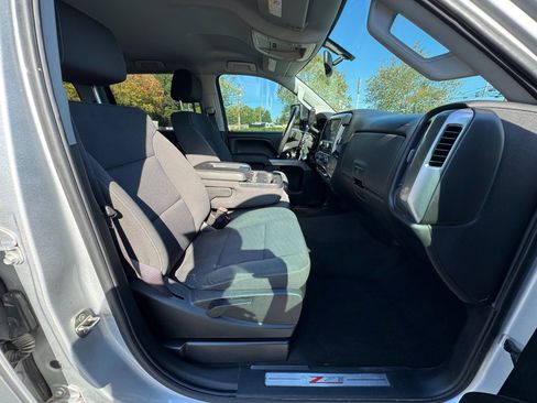 Used 2016 Chevrolet Silverado 2500 LT w/ LT Convenience Package image 22