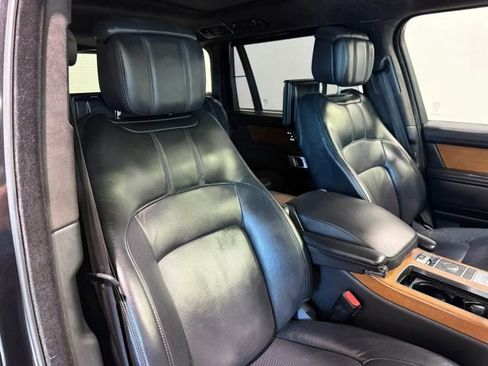 Used 2020 Land Rover Range Rover Long Wheelbase Autobiography AWD/4WD image 27