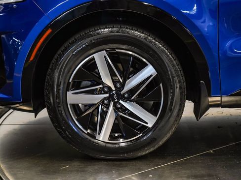 Used 2022 Kia Sorento S image 9