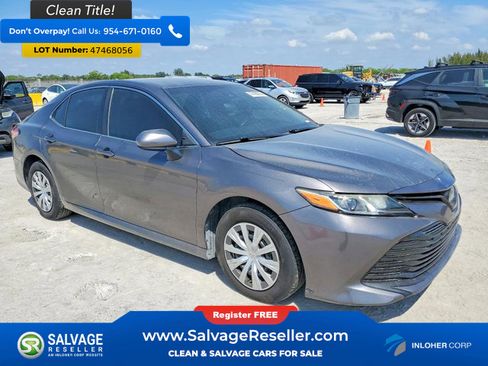 Used 2018 Toyota Camry FWD image 5
