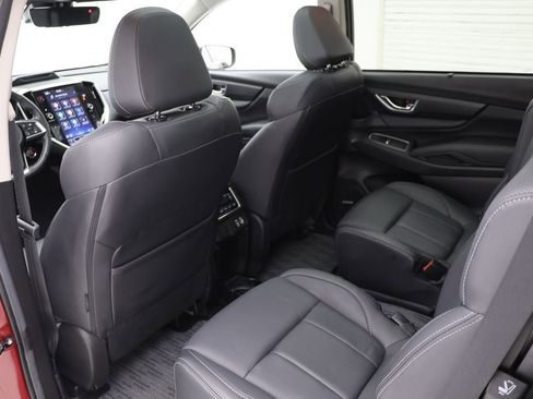 Used 2023 Subaru Ascent Limited w/ Technology Package image 10