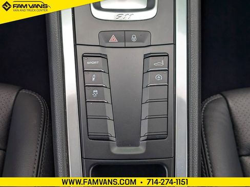 Used 2017 Porsche 911 Carrera image 16