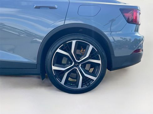 Used 2022 Polestar Polestar 2 w/ Performance Package image 28