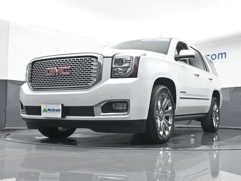 Used 2016 GMC Yukon Denali w/ Open Road Package image 6