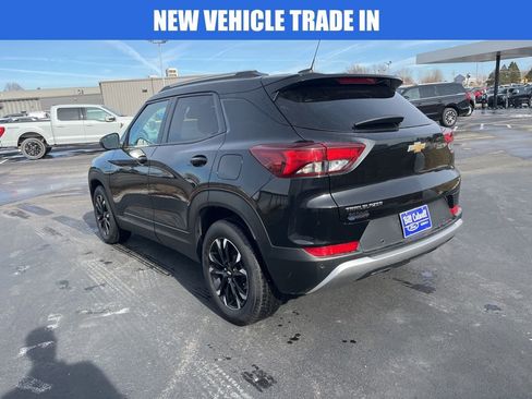 Used 2021 Chevrolet TrailBlazer LT w/ Convenience Package image 6