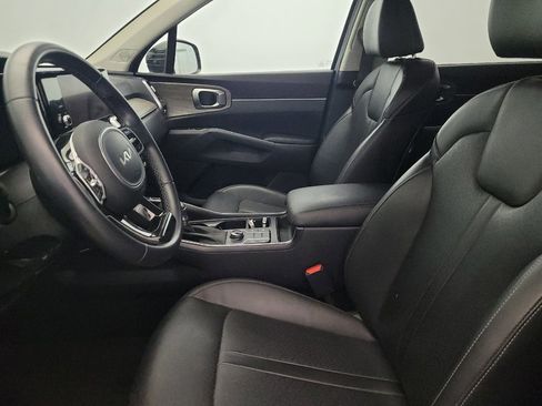 Used 2023 Kia Sorento S w/ Panoramic Sunroof Package image 17