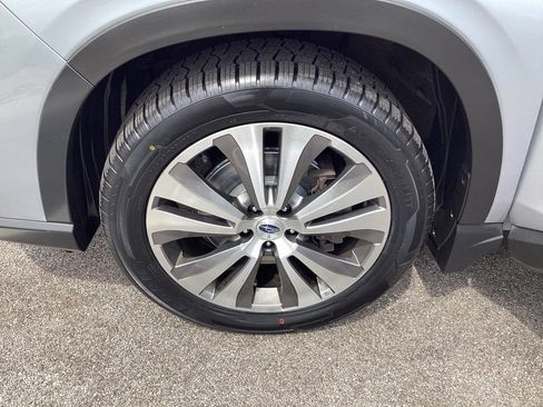 Used 2020 Subaru Ascent Limited w/ Technology Package AWD/4WD image 31