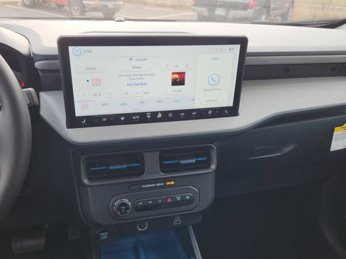 New 2025 Ford Maverick XLT w/ Equipment Group 301A image 26