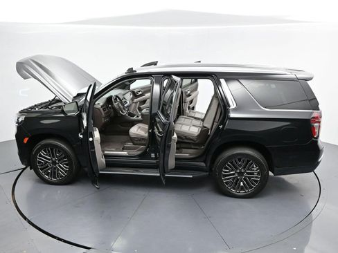 Used 2021 Chevrolet Tahoe LT AWD/4WD image 42
