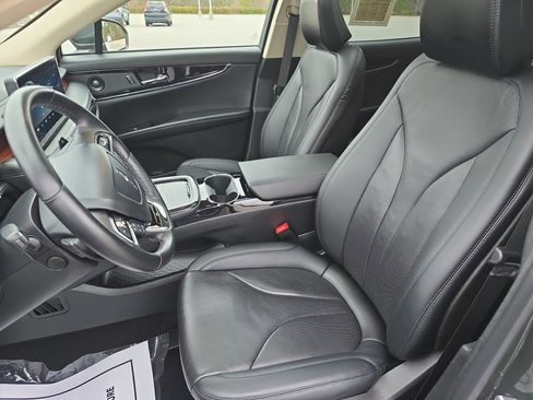 Used 2022 Lincoln Nautilus Reserve w/ Equipment Group 201A image 14