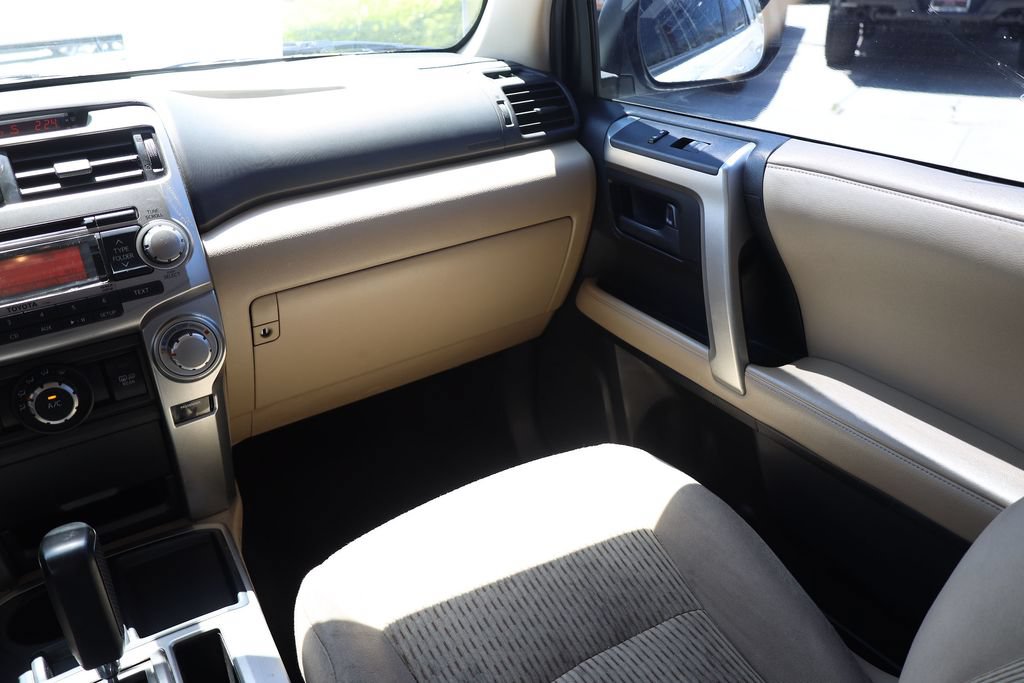 Used 2013 Toyota 4Runner SR5 RWD image 20