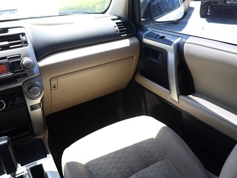 Used 2013 Toyota 4Runner SR5 RWD image 20