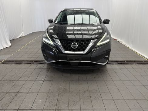 Used 2019 Nissan Murano Platinum image 2