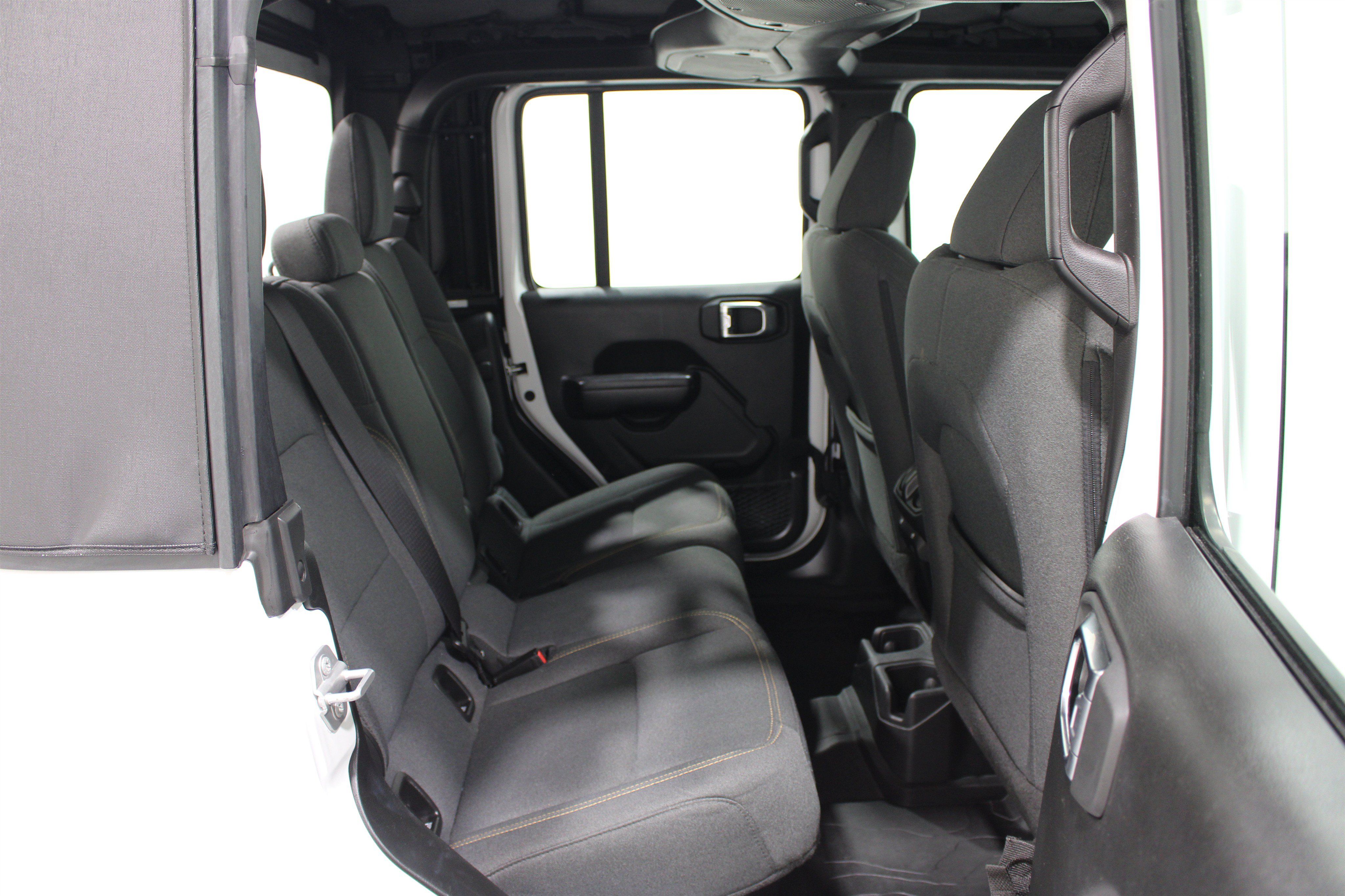 Used 2025 Jeep Gladiator Sport AWD/4WD image 22
