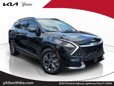 Used 2025 Kia Sportage SX FWD image 1