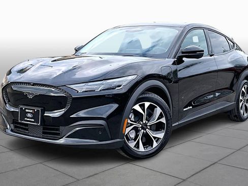 Used 2025 Ford Mustang Mach-E Select image 2